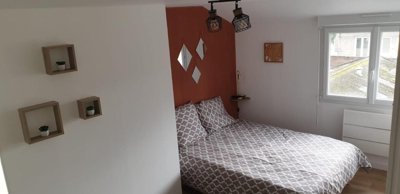 Appartement Charmant F2 - Hypercentre - Wifi Gratuite à Le Havre Extérieur photo